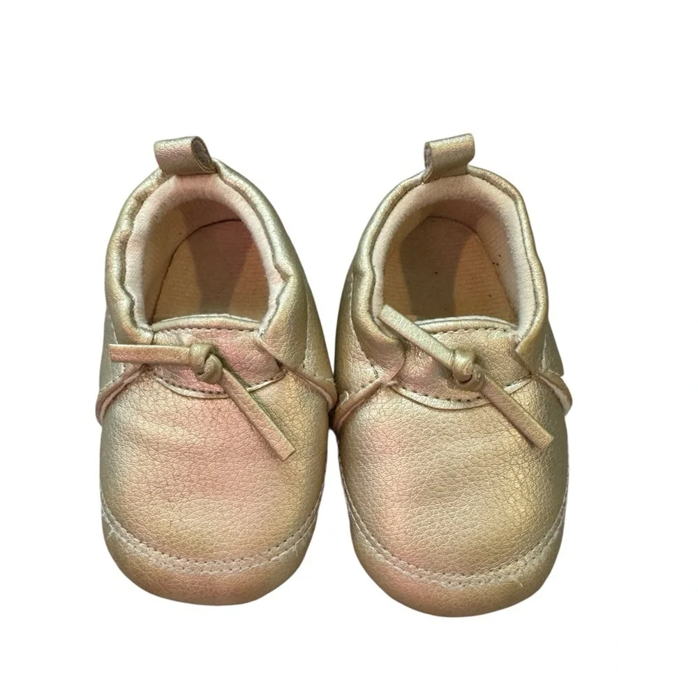 Baby Moccasins slip on shoes Gold Moccasins Metalic slippers size 9-12 months